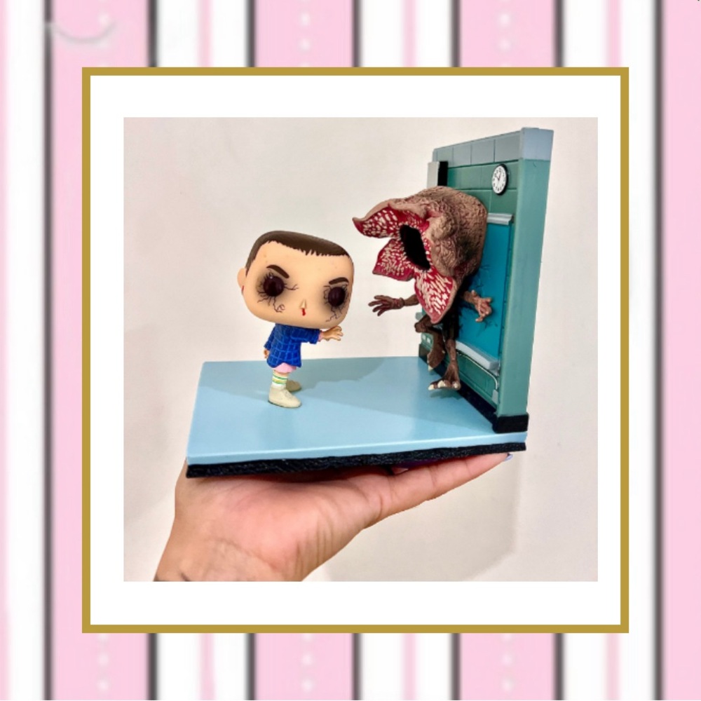 Funko Pop! Movie Moments: Stranger Things Eleven and Demogorgon 727